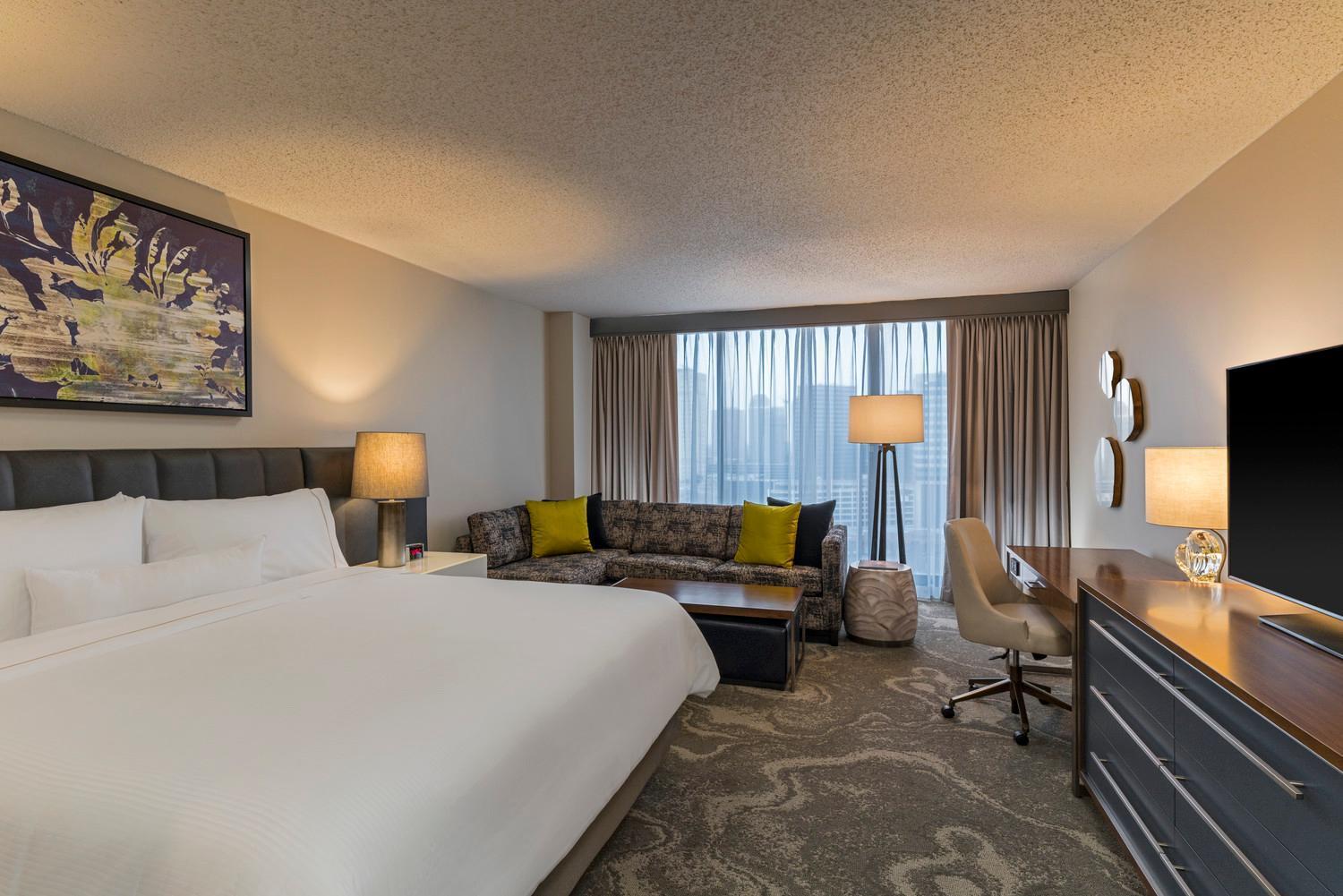 The Westin Oaks At The Galleria 4*